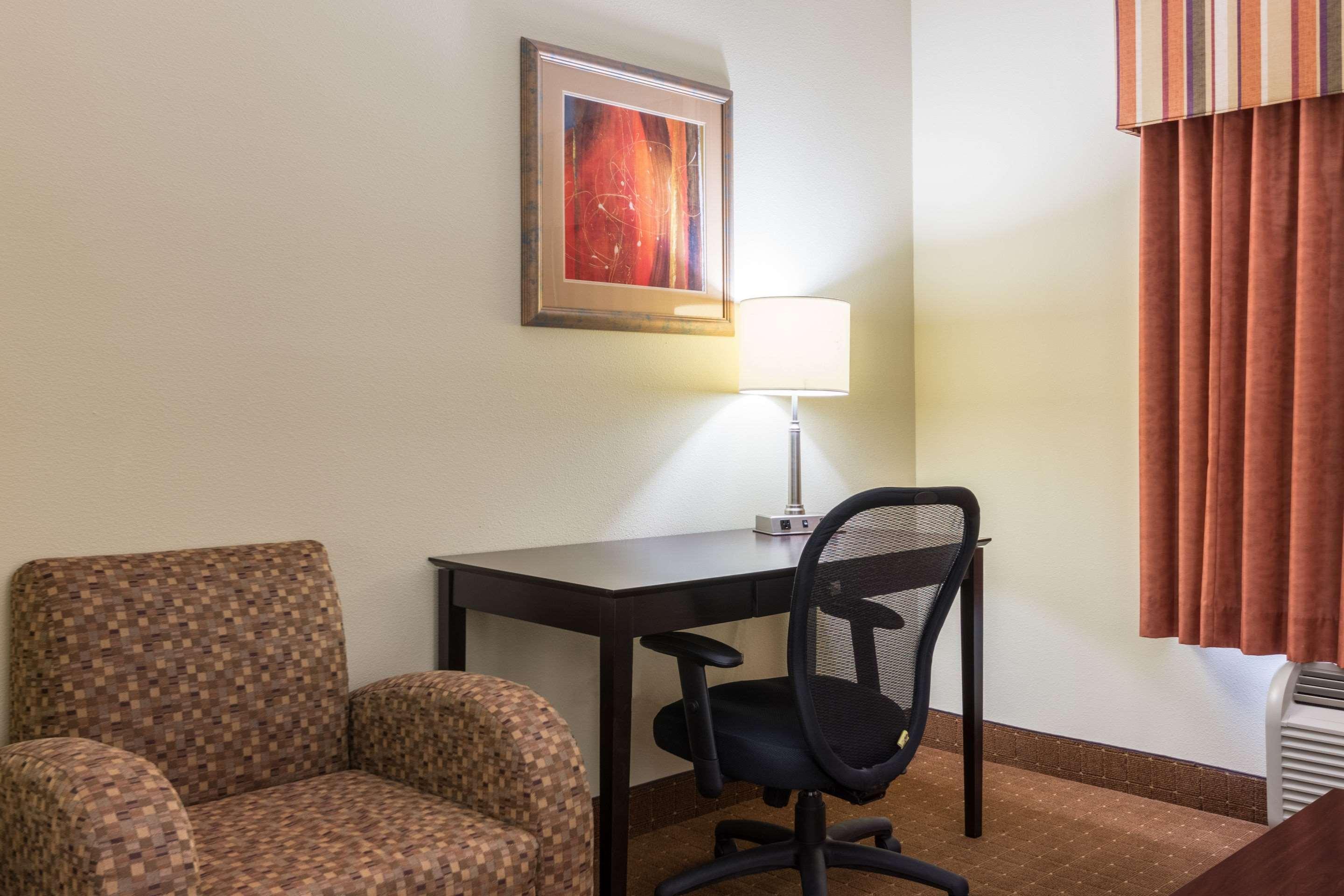 Comfort Inn & Suites Scott-West Lafayette Esterno foto